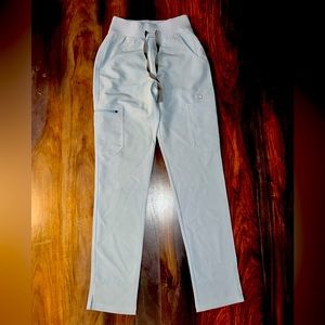 Figs Women’s Yola Scrub Pants XXS- Dusty Blue